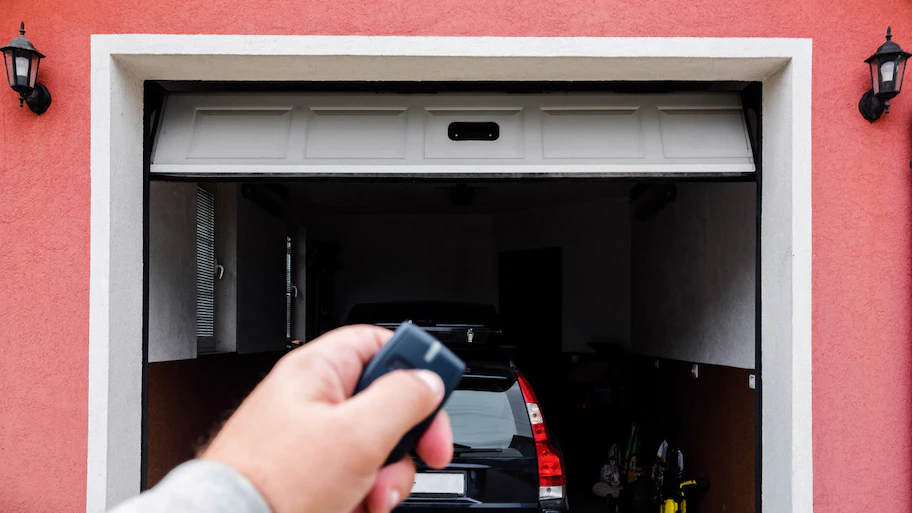 Garage Door Will Open But Not Close With Remote