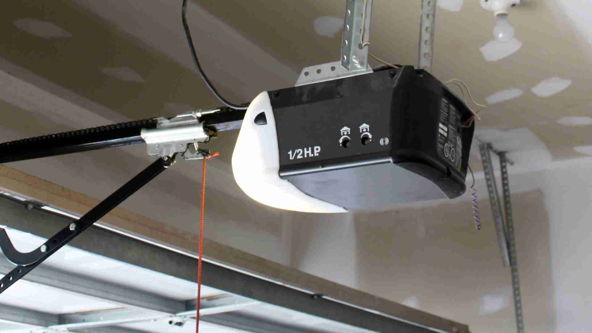 How to Reset an Overloaded Garage Door Opener