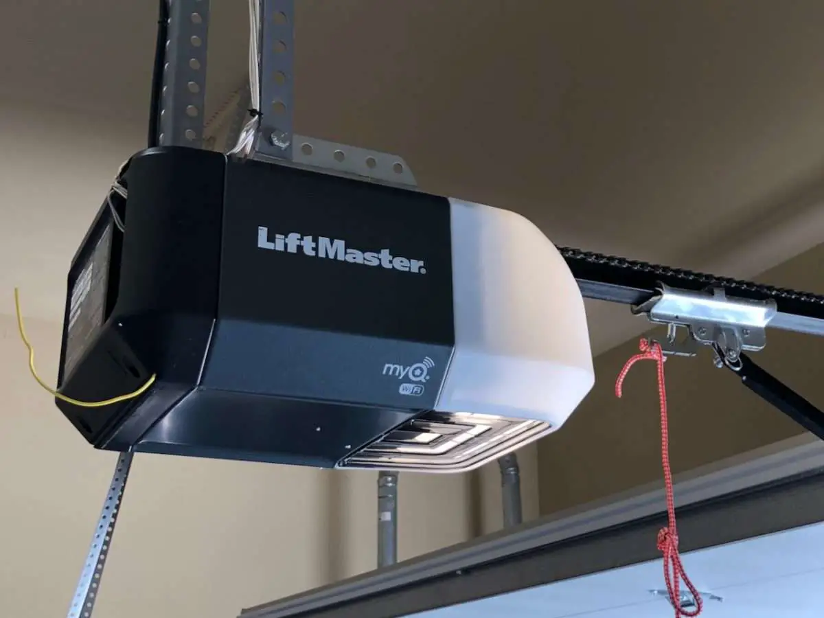 How to Fix a Liftmaster Garage Door That Won’t Close All the Way