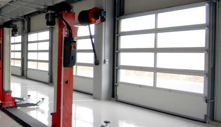Garage Door Repair in Corinth TX: Ensuring Safety and Functionality