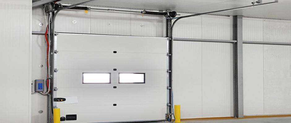 Garage Door Repair in Neosho, MO: Ensuring Longevity and Safety