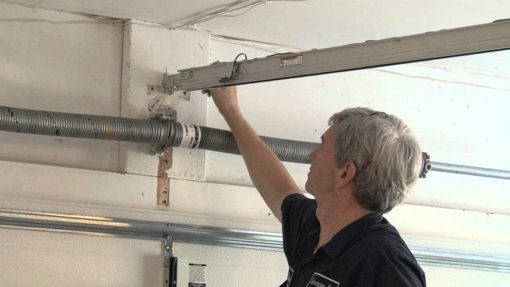 Expert Garage Door Repair Services in Terre Haute – Your Trusted Solution