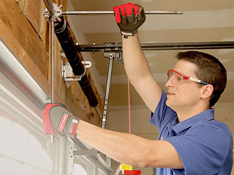 Garage Door Repair West Hills: Ensuring Safety and Functionality