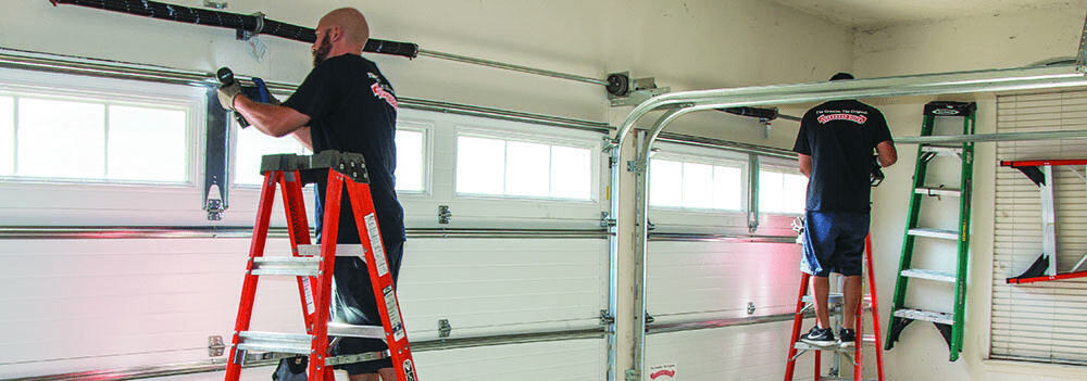 Garage Door Repair in Aurora: Expert Tips and Services