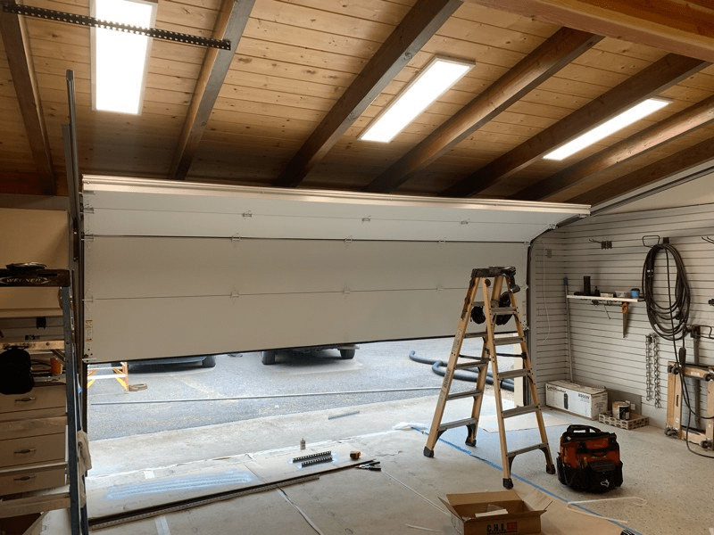 Garage Door Repair Waxahachie: Ensuring Your Garage Door’s Longevity and Functionality