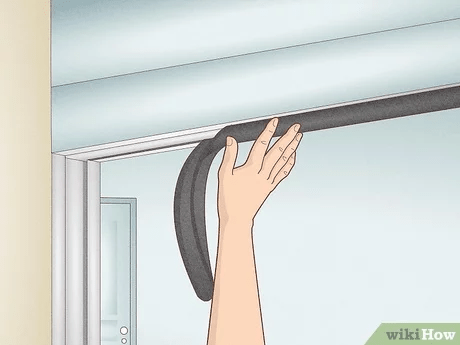 how to seal a garage door