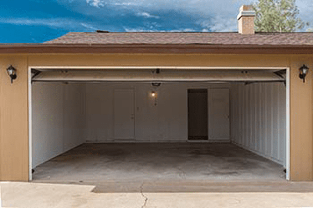 garage door won't close