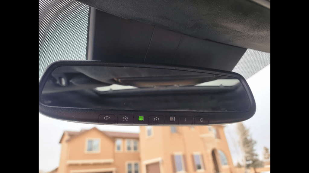 Does The 2021 Kia Telluride Have A Garage Door Opener