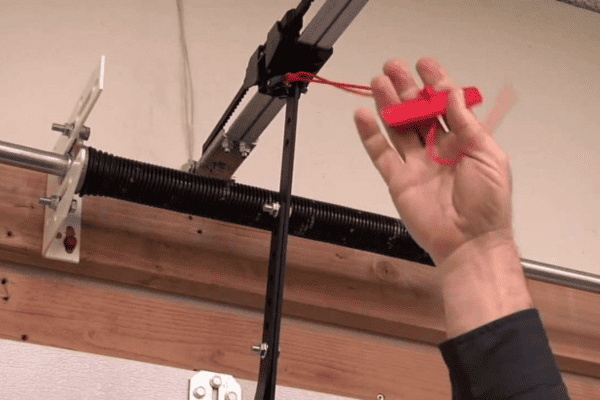 Chamberlain Garage Door Opener Not Working After Power Outage? Here’s How to Fix It Quickly and Safely