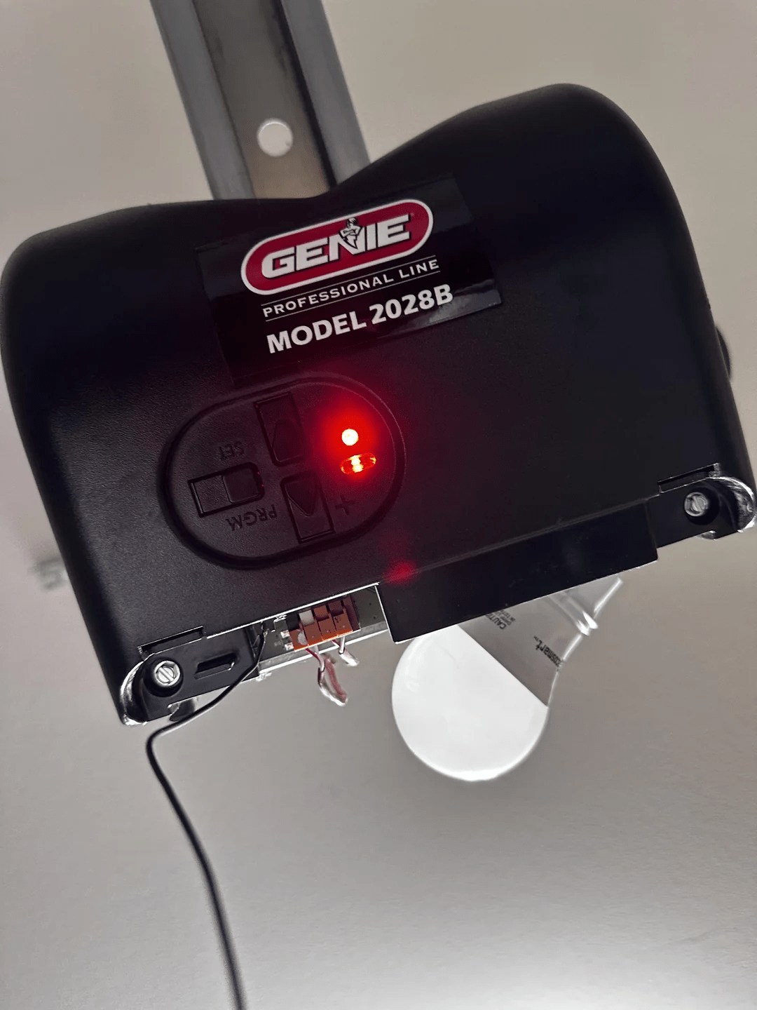 Why Is My Genie Garage Door Opener Flashing Red? Troubleshooting and Fixing the Problem