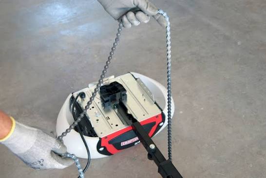 How To Replace A Chain Drive Garage Door Opener