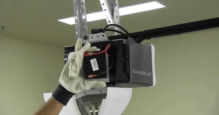 How To Replace Battery In Myq Garage Door Opener