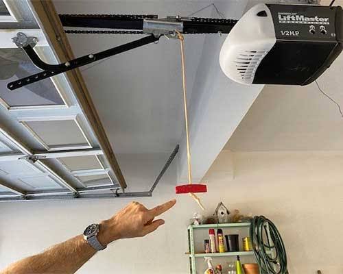 How To Reset Garage Door Opener After Pulling Cord