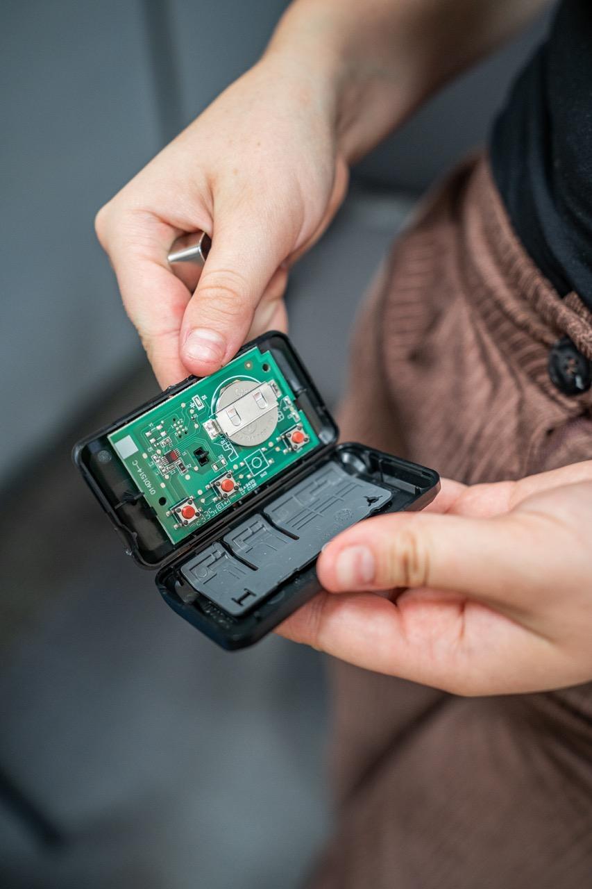 Is There A Battery In A Garage Door Opener
